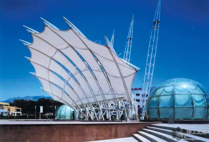 拉萨车棚膜结构网架